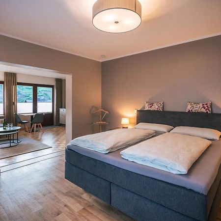 Ferienweingut Hirschen Schulstrasse Bed & Breakfast Burg  Ngoại thất bức ảnh