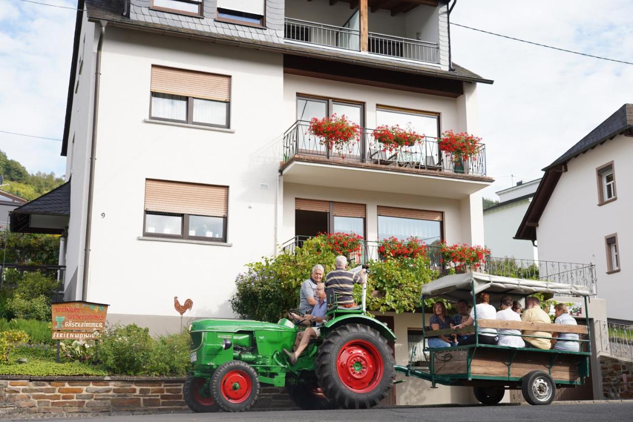 Ferienweingut Hirschen Schulstrasse Bed & Breakfast Burg  Ngoại thất bức ảnh