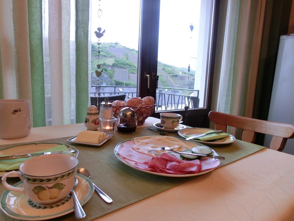 Ferienweingut Hirschen Schulstrasse Bed & Breakfast Burg  Phòng bức ảnh